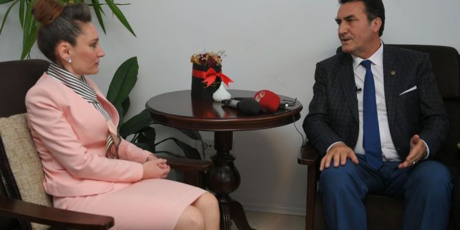 Başkan Dündar Kosova’da Temaslarda Bulundu