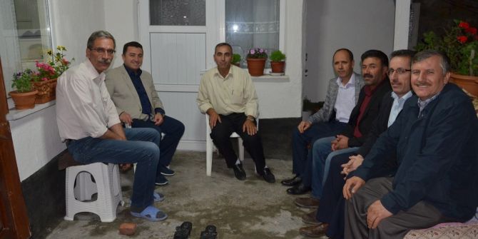 Başkan Bakıcı, Eşi İle Birlikte Vatandaşlara Yemek Götürdü