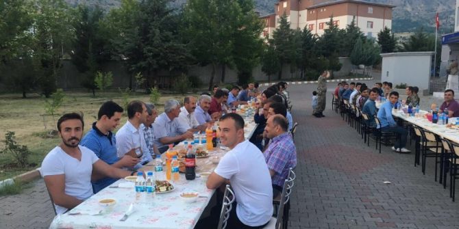 Kaymakam Aksu Jandarma Teşkilatıyla Bir Araya Geldi