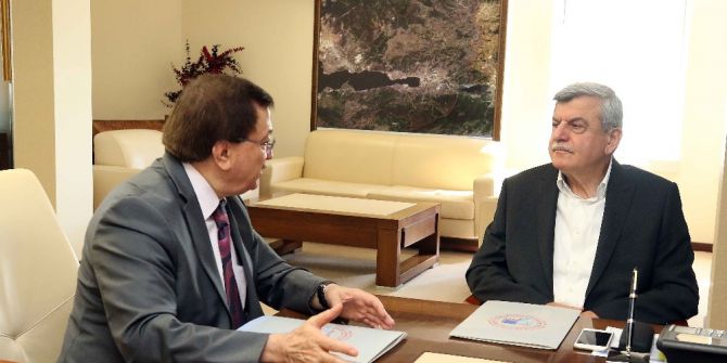 Uclg-mewa’dan Başkan Karaosmanoğlu’na Teşekkür