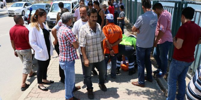 Sulama Kanalında Başını Çarparak Yaralanan Genci Vatandaşlar Kurtardı