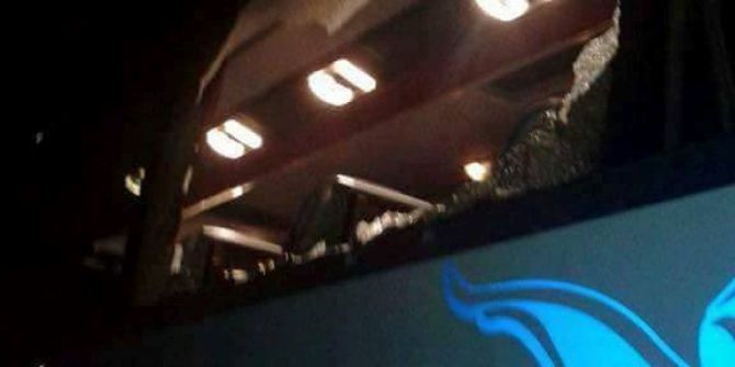 Seyir Halindeki Yolcu Otobüsüne Ateş Açıldı: 2 Yaralı