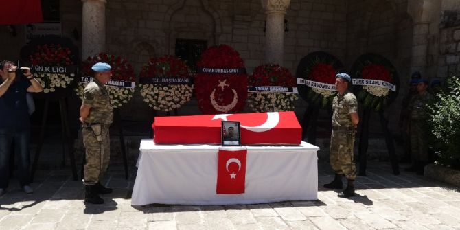 Şehit Asker Son Yolculuğuna Uğurlandı