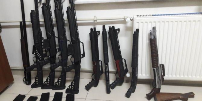 Akşehir’deki Ruhsatsız Ve Faturasız Tüfek Ele Geçirildi