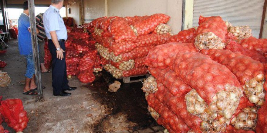 Şanlıurfa’da 28 Ton Bozuk Soğan Ele Geçirildi