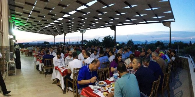 Gördesliler İftarda Buluştu