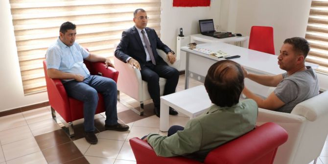 Vali Toprak’tan İha’ya Ziyaret