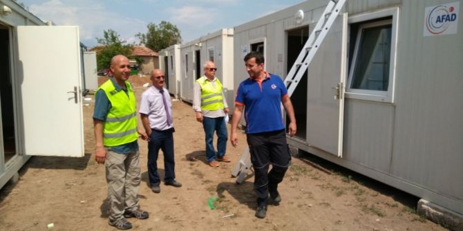 Depremzedeler Bayramı Konteynır Evlerde Karşılayacak