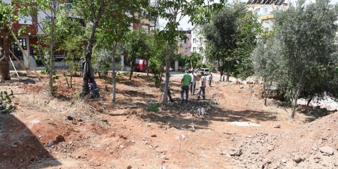 Konyaaltı Belediyesi’nden Pınarbaşı Mahallesine Yeni Park
