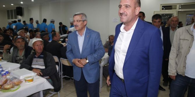 Başkan Duruay, Karaalili Vatandaşlarla Birlikte Oruç Açtı