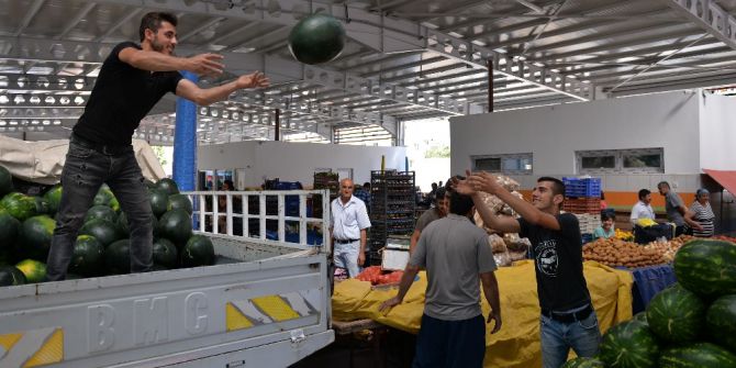 Muratpaşa’da Sedir Mahallesi Kapalı Pazar Yeri Açıldı