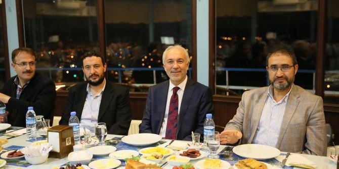 Başkan Saraçoğlu, Stk’larla Sahurda Bir Araya Geldi