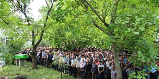 Yaşettin Akyüz’ün Ani Ölümü Oltuluları Yasa Boğdu