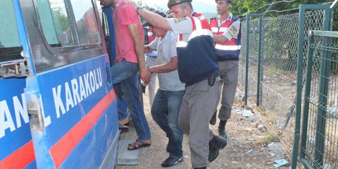 Jandarmadan Sahte İçki İmalatçılarına Baskın