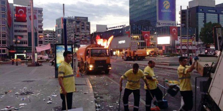 Ankara Büyükşehir’den Miting Meydanlarında Temizlik