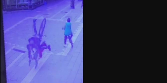 Bir Anda Tepetaklak Oldular