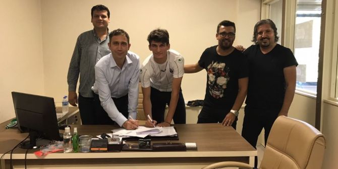 Salihli Belediyespor’dan Stoper Transferi