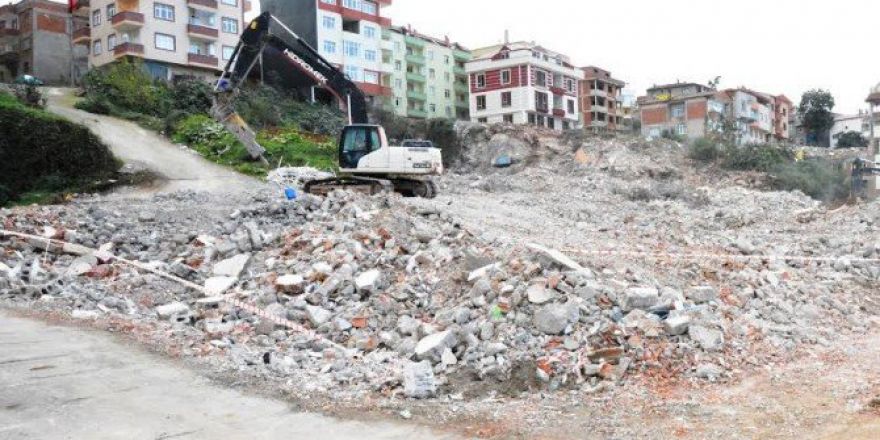 Yeni Pelitli İçin İlk Kazma Vuruldu