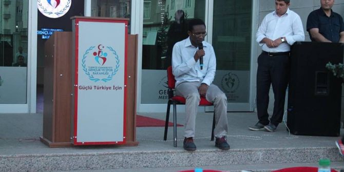 Ağrı Gençlik Merkezinde İftar Programı