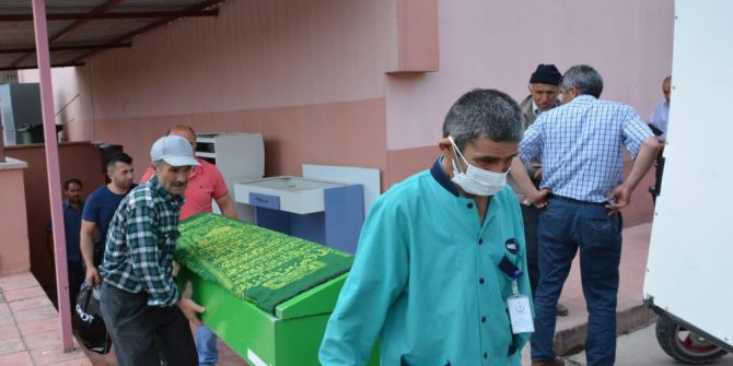 Baraj Kıyısında Bulunan Cesedin Kayıp Genç Olduğu Tespit Edildi