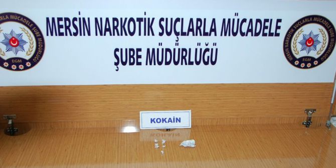 Mersin Polisi Sokak Satıcılarına Nefes Aldırmıyor