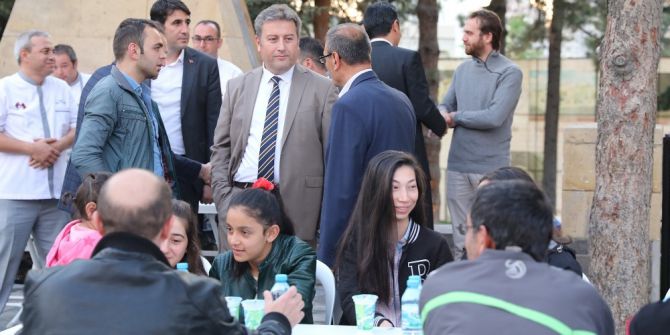 Talas Belediyesi İftarda Tablakayalıları Ağırladı