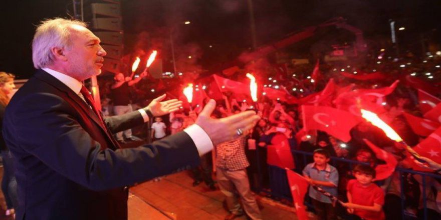 Kamil Saraçoğlu: Halkımız Darbeyi Tarihin Okunmayacak Karanlık Sayfalarına Gömdü