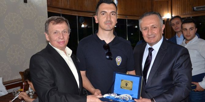 Bozüyük Protokolü Emniyet Müdürlüğü’nün İftar Yemeğinde Bir Araya Geldi