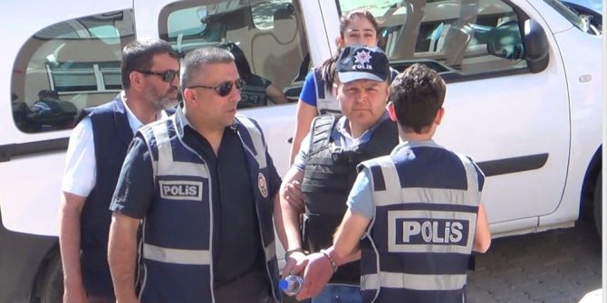 O Koca Hakim Karşısında