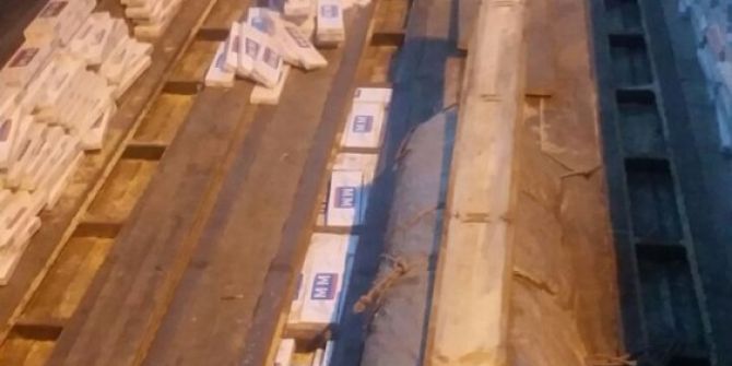 Tırın Dorsesinde 15 Bin Paket Sigara Ele Geçirildi