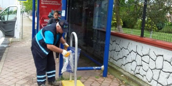 Hasarlı Konteynerler Tamir Ediliyor