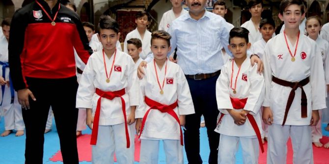 Uşak’tan 4 Balkan Şampiyonu Çıktı