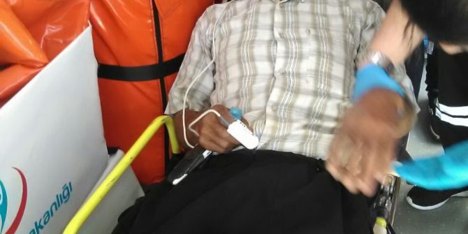 Yaşlı Adamı Akrep Soktu