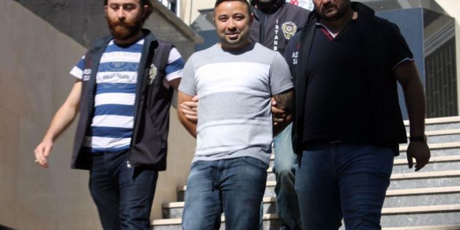Kız Kardeşini Öldüren Erhan Timuroğlu İle Galeri Tarayan Şahıs Yakalandı
