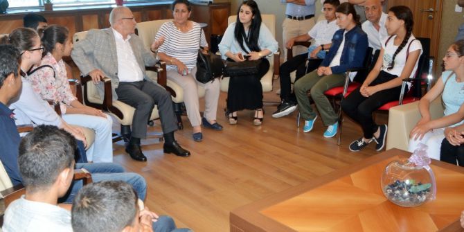 Ataşehir Belediyesi, Teog Birincilerini Ağırladı