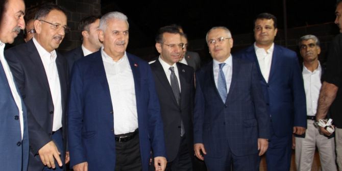 Başbakan Yıldırım Tarihi Konakta İncelemelerde Bulundu