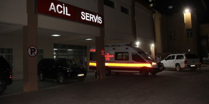 Silahın Kazayla Ateş Almasıyla 3 Özel Harekat Polisi Yaralandı