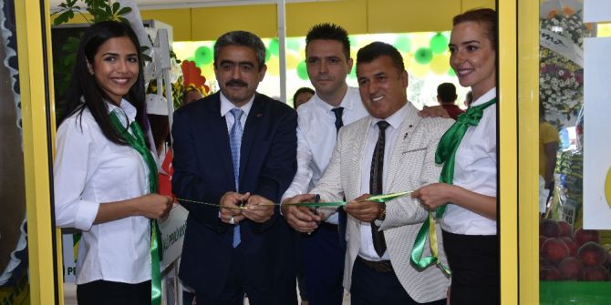 Başkan Alıcık Alışveriş Merkezi Açılışına Katıldı