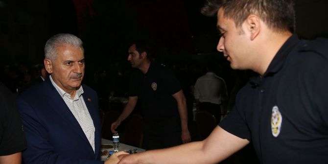 Başbakan Yıldırım’dan Güvenlik Güçlerine Ziyaret