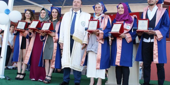 Manyas Myo’da Mezuniyet Heyecanı