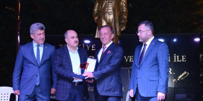 Yığılca Belediyesi İftar Yemeğine Yoğun İlgi