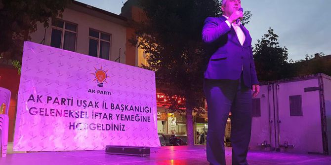 Ak Parti Uşak Teşkilatı, İftarda Buluştu