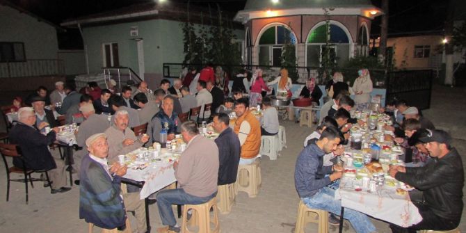 Köy Gençlerinden Köy Halkına Sahur