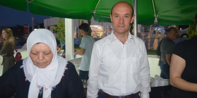 Selendi Chp’den Vatandaşlara İftar