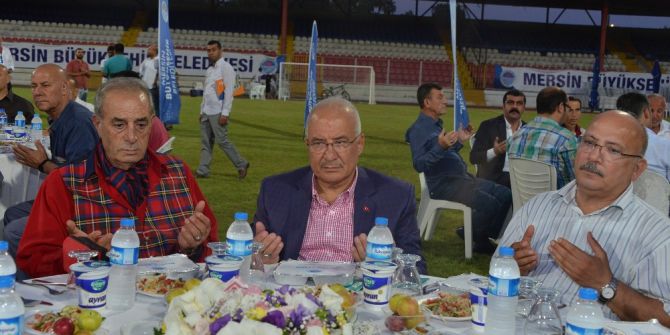 Kocamaz: “Mersin İdmanyurdu’nu Yeniden Ayağa Kaldıracak Yöneticilere İhtiyaç Var”