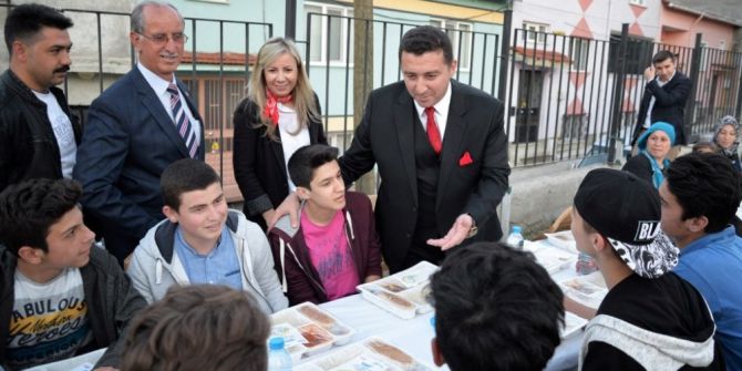 Gönül Sofrası Yediler Mahallesi’nde Kuruldu
