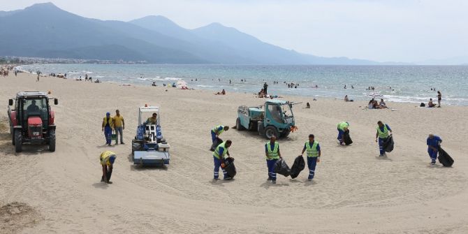 Ada Sahilleri Bayrama Hazırlanıyor