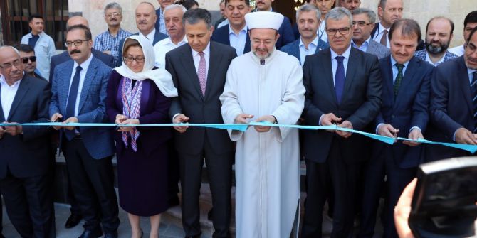 Kaynak Ve Görmez, Tarihi Caminin Açılışını Yaptı