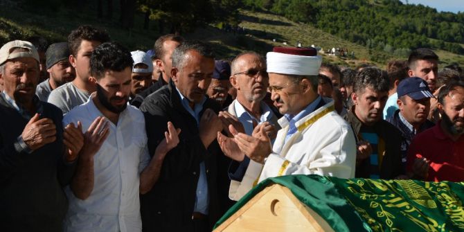 1 Aylık Eşi Tarafından Vurulan Koca Hayatını Kaybetti