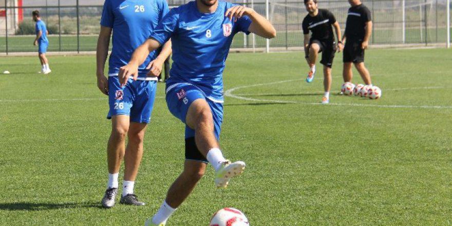 Balıkesirspor’un, Afyonkarahisar’daki Kamp Çalışmaları Devam Ediyor